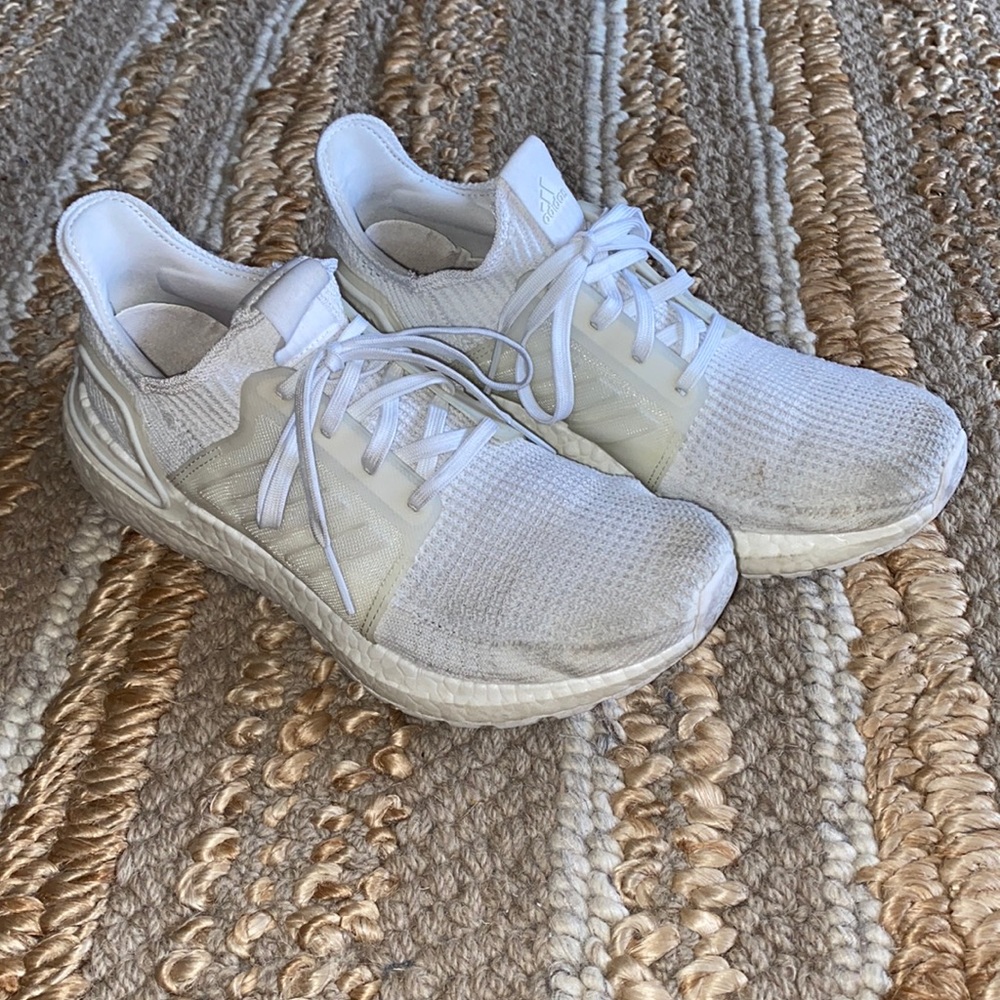 Adidas Ultraboost 19– white